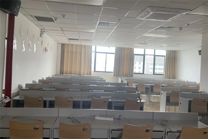 教室.jpg